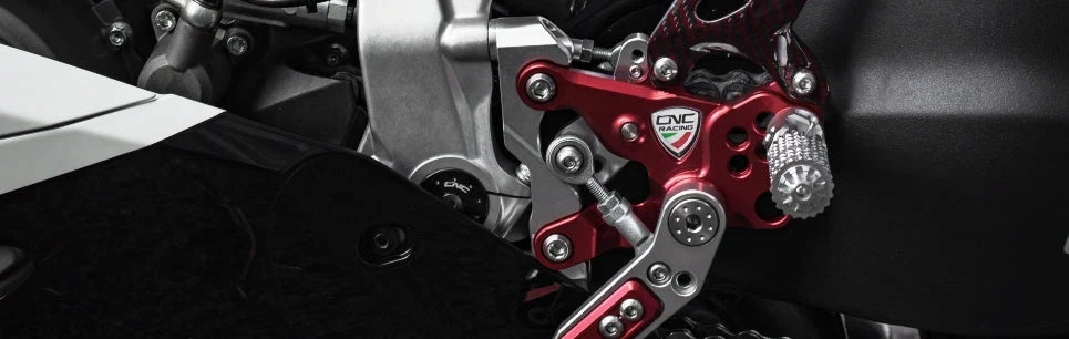 Rearsets & Footpegs