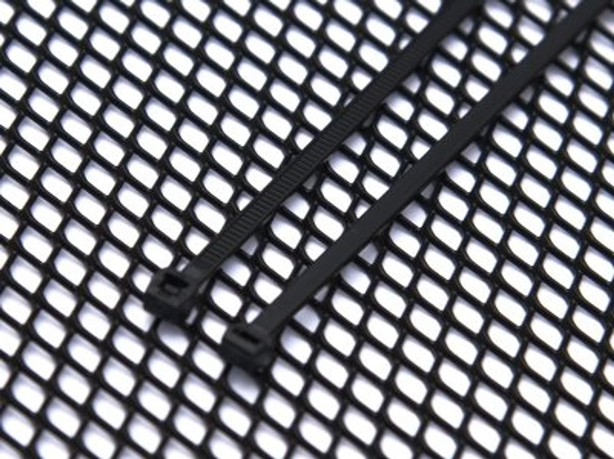 R&G Racing Universal Radiator Guard Mesh (12" x 16")