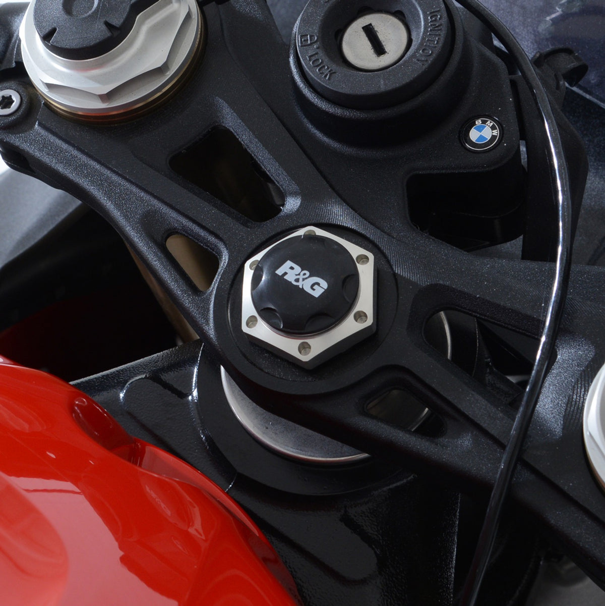 R&G Racing Top Yoke Cap for BMW S1000RR'19-'22, S1000R / M1000RR '21-'22 And Triumph Trident 660 '21-'22, Tiger 660 Sport '22