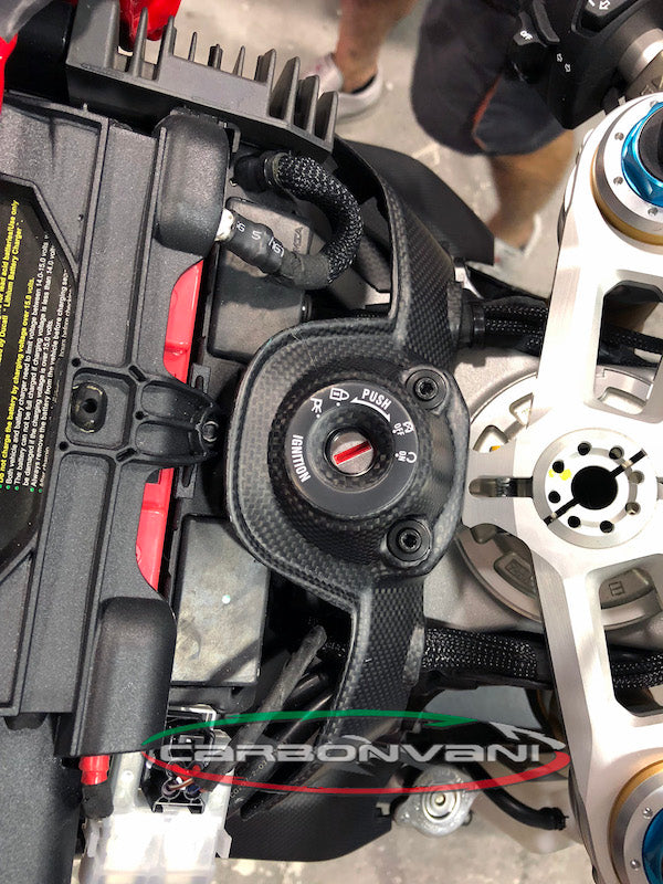 Carbonvani - Ducati Panigale V4 / S (2022+) Carbon Fiber Key Guard